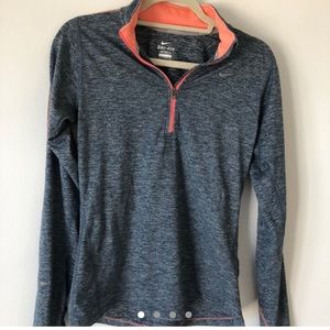 Nike Women's Half- Zip Top, Small